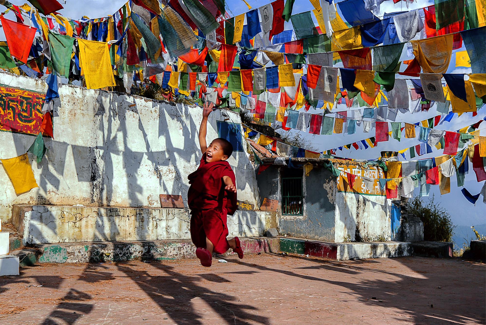 "colors is my religion "