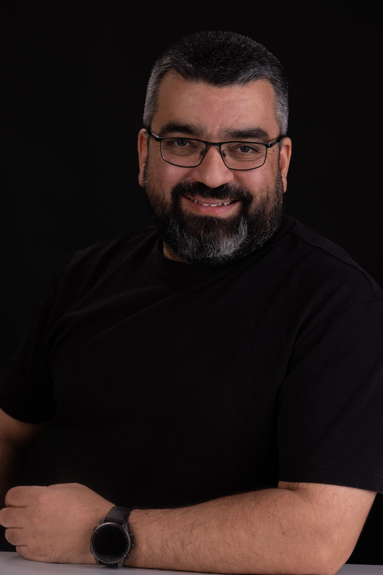 Dr. Ali Mohamad